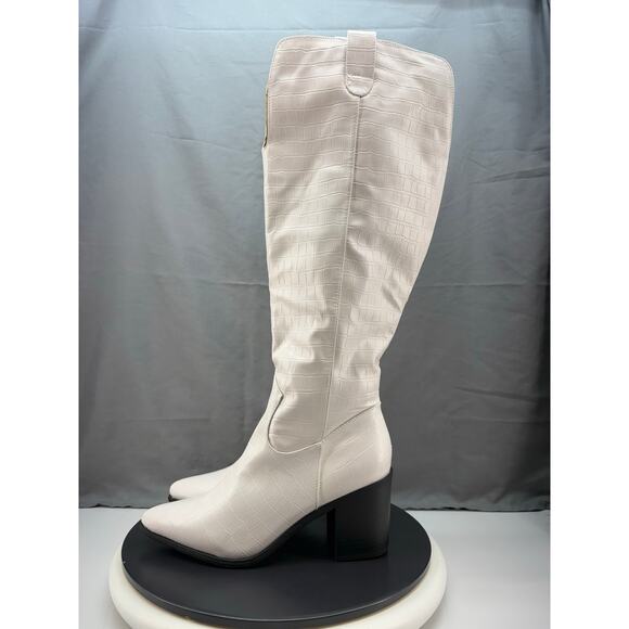 Journee Collection Womens 8.5 Therese Extra Wide Calf Stacked Bone White Boots - Picture 1 of 12